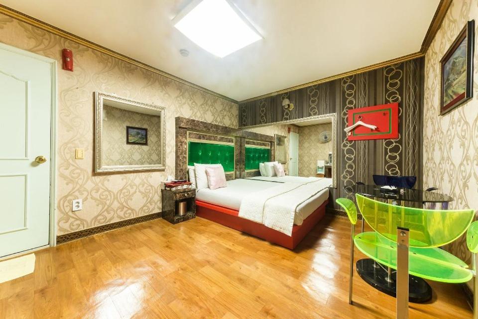 Feel Motel โพชอน ภายนอก รูปภาพ